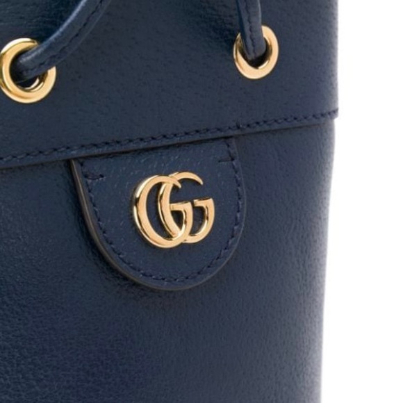 ✨SALE✨RESERVED!✨GUCCI✨NWT✨ALL LEATHER BUCKET BAG - Picture 12 of 16